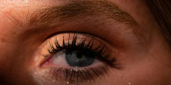 Types of Eyelash Glue You Should Know