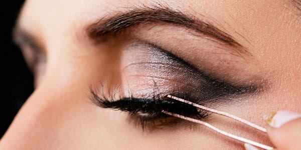 Pro Tips for Using Eyelash Glue