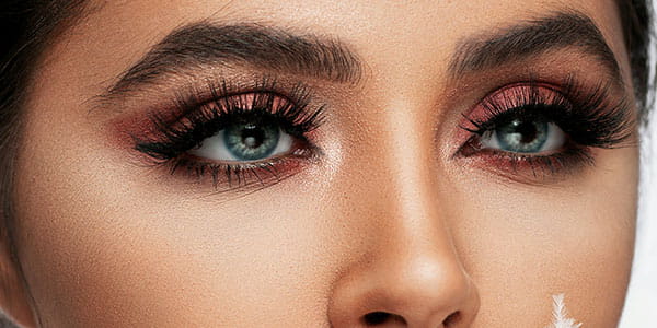 How Social Media Influences Lash Trends